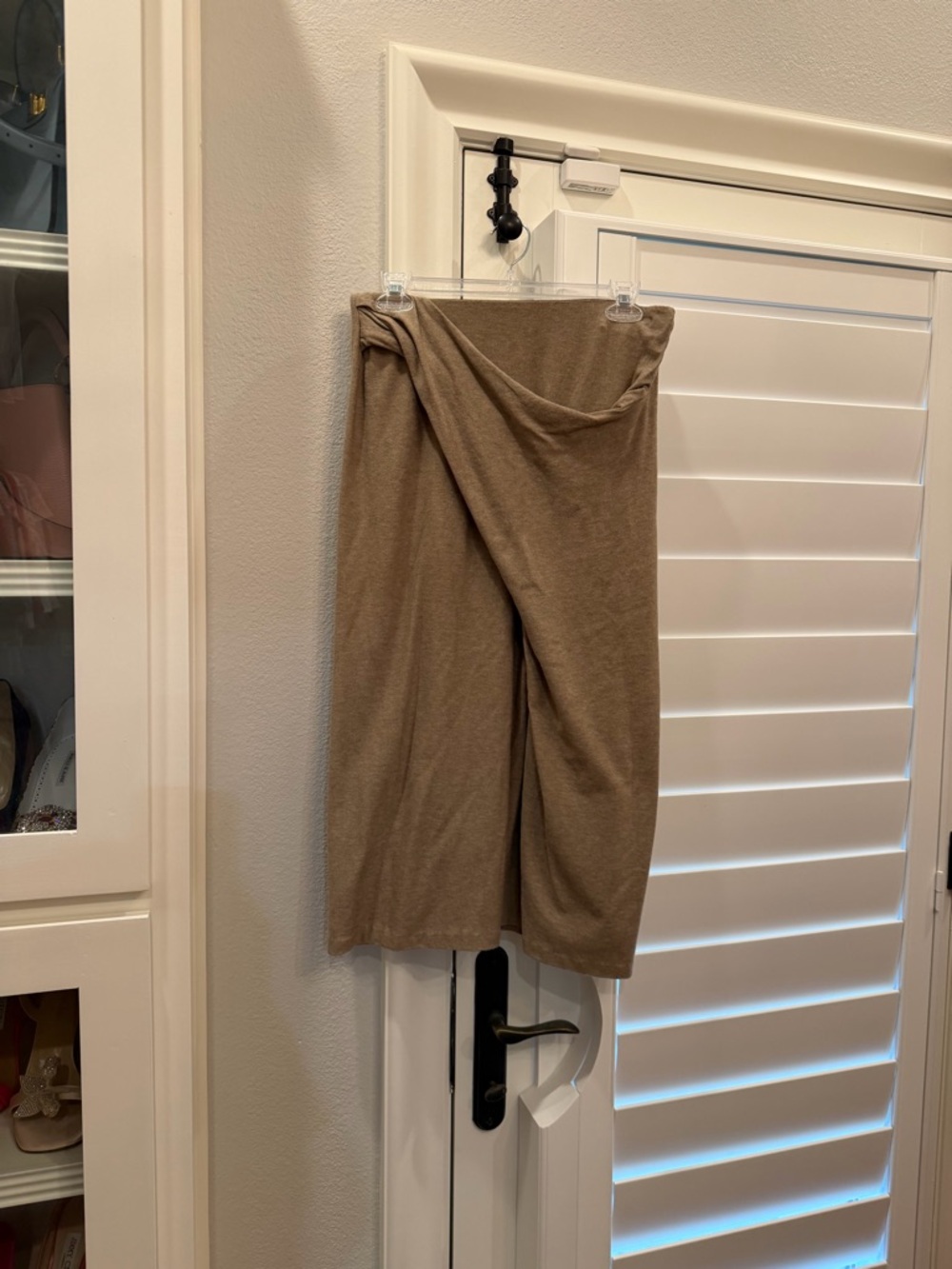 New Vince Taupe Faux Wrap-Front Knit Midi Skirt. Size Small